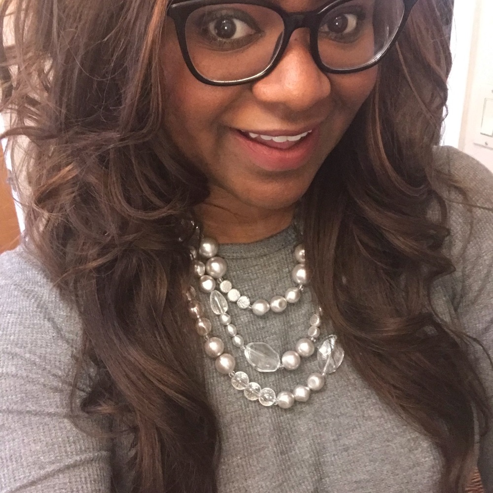 Meet your Posher, Crishana Dionne